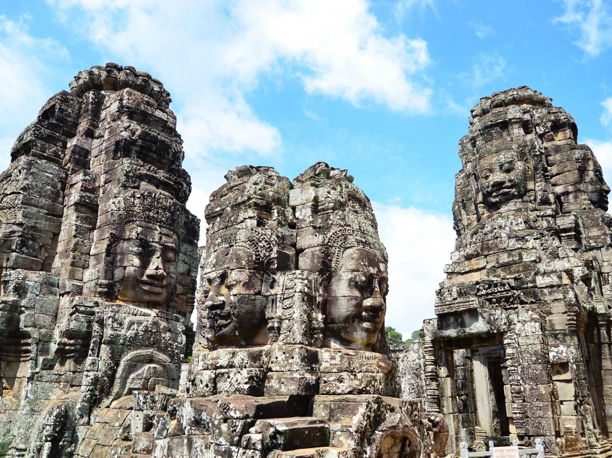 Đền thờ Bayon sở hữu rất nhiều tượng Phật bồ tát.