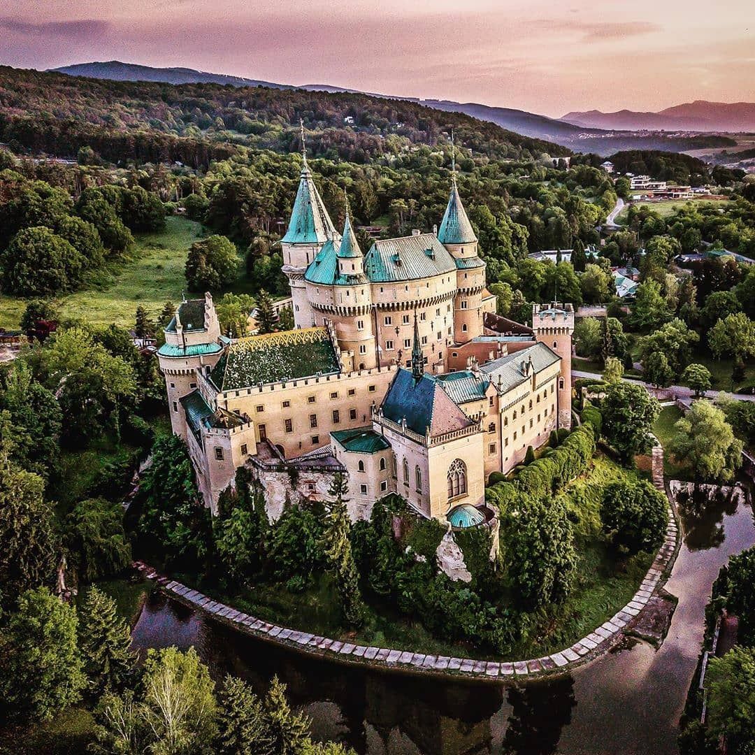 Lâu đài Bojnice - Kiến trúc Trung cổ đặc trưng