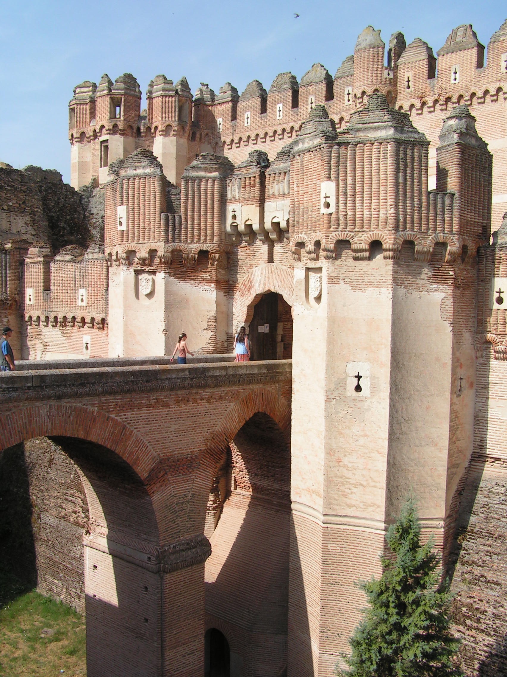 Lâu đài Coca - Kiến trúc Trung cổ có một không hai