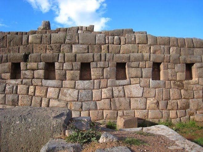 Saksaywaman ở Peru